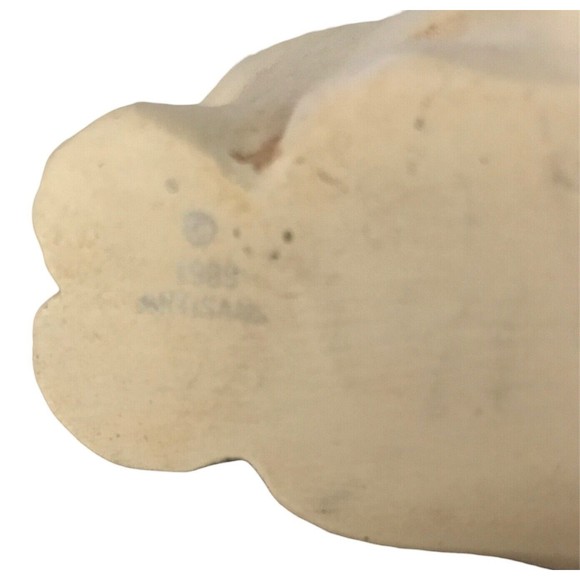 Vintage Artisans White Cat Pottery Figurine 3-1/2" H 1989 Blue Eyes - Picture 4 of 8